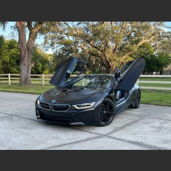 2014 BMW i8 Pure Impulse 