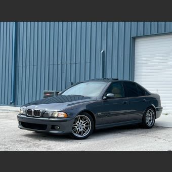 2000 BMW M5